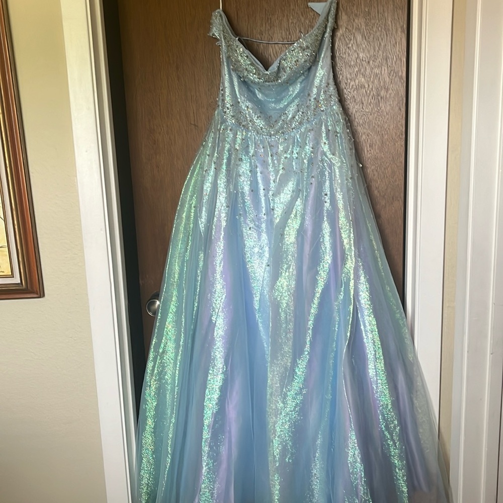 Formal evening gown